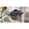 Image 1 : BLACK LATTICE STEAMER