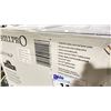 Image 2 : GRILLPRO GAS PORTABLE STAINLESS STEEL GRILL MODEL 201114LP. STAINLESS STEEL TUBE BURNERS,
