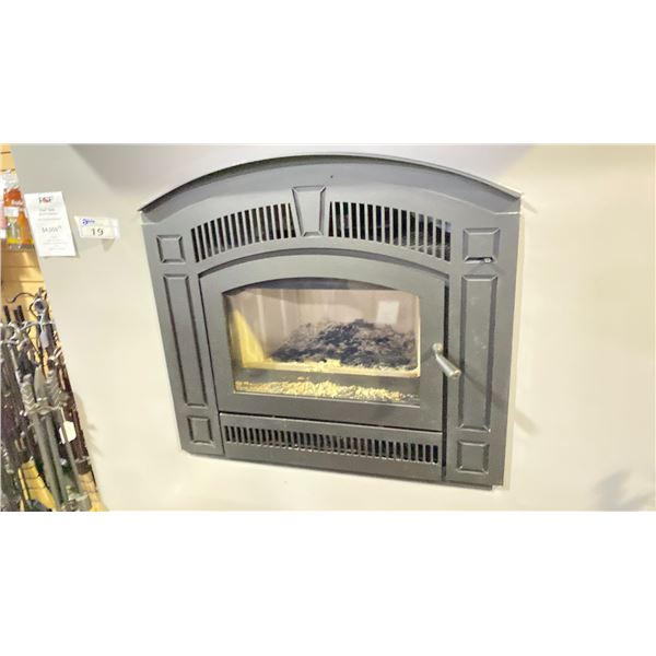 PEARL 3600 WOOD FIREPLACE-DEMO UNIT. WITH DECORATIVE FACEPLATE. 1.49 G/H, HEATS UP TO 1,500 SQ FT,