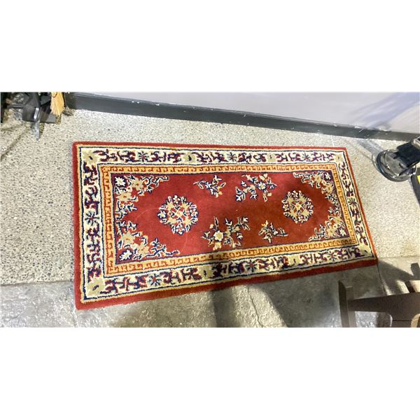 MINUTEMAN HEARTH RUG. MODEL H32. 56X26". 100% WOOL