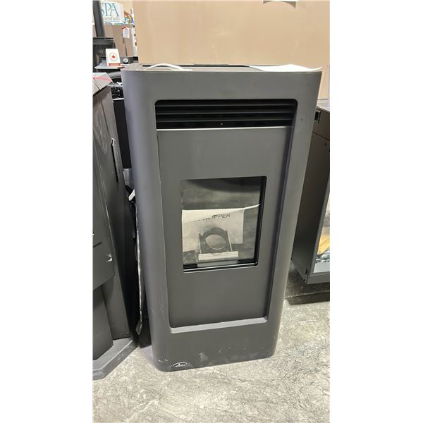 REGENCY PELLET STOVE. MODEL GF40. 70.7% EFFICIENCY, 30,000 BTU WITH TURNDOWN TO 10,000 BTU, HEATS