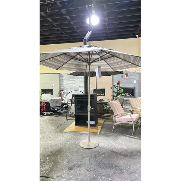 TREASURE GARDEN 9' PUSH BUTTON TILT OCTAGONAL UMBRELLA AND BASE. CHAMPAGNE FRAME/TRUSTED FOG