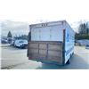 Image 4 : 2001 FORD E-350 2DR CUBE VAN, WHITE, VIN 1FDWE35F01HA46937
