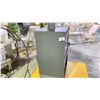 Image 3 : SUPREME NOVO 38 WOOD STOVE WITH SOAPSTONE PANELS AND PODIUM BASE. 1.85 G/H, HEATS 500-2500 SQ FT,