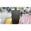Image 6 : SUPREME NOVO 38 WOOD STOVE WITH SOAPSTONE PANELS AND PODIUM BASE. 1.85 G/H, HEATS 500-2500 SQ FT,