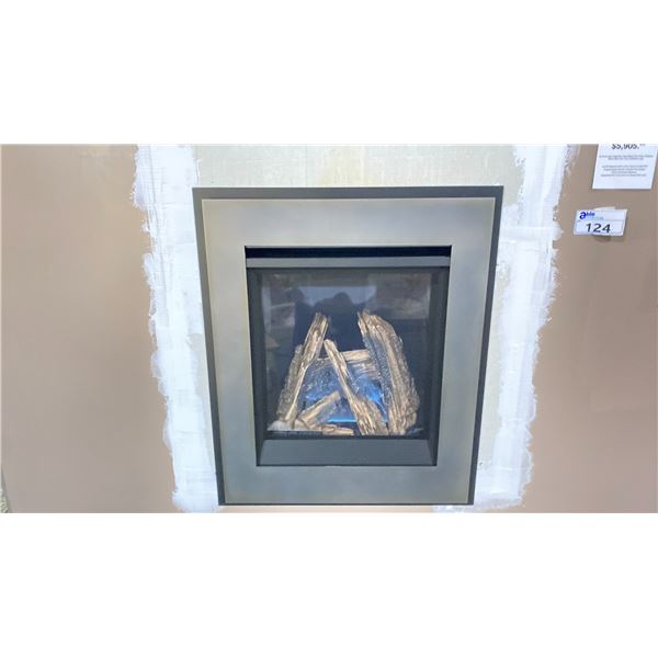 VALOR MODEL P2 FIREPLACE. AS SHOWN WITH LEDGEVIEW AGED STEEL FRONT PLATE, REFLECTIVE BLACK GLASS
