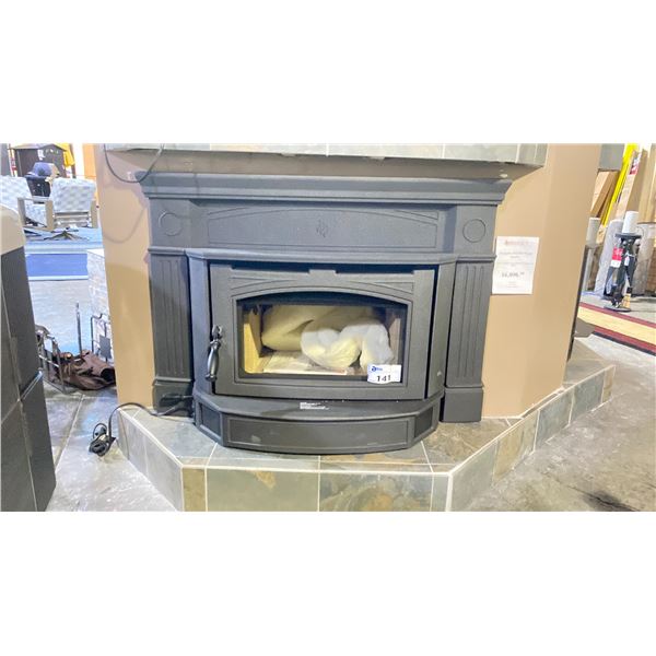 REGENCY HAMPTON HI2450 WOOD INSERT FIREPLACE.