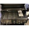 Image 2 : BROIL KING BARON 590 PRO LP PROPANE BBQ. ALL STAINLESS STEEL TUBE BURNERS, 45,000 BTU MAIN BURNER,