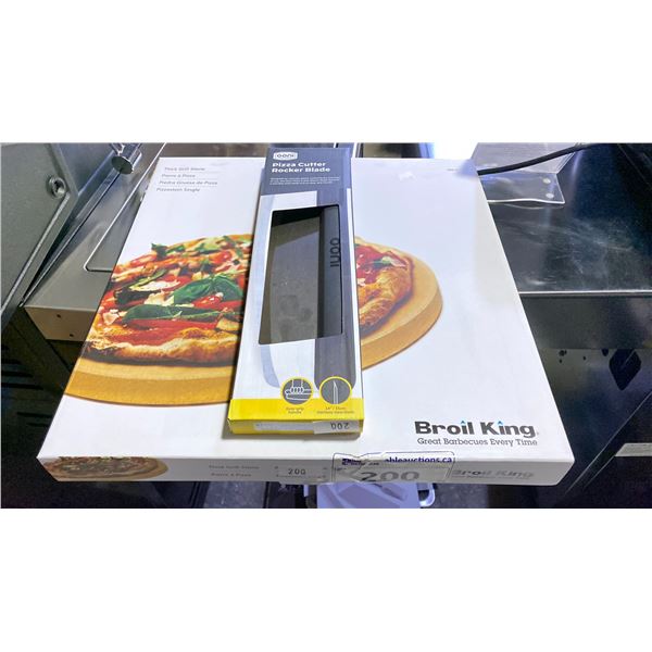 BROIL KING 15" THICK GRILL PIZZA/COOKING STONE & OONI 14" PIZZA CUTTER ROCKER BLADE
