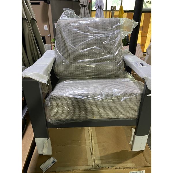 TELESCOPE CASUAL LARSSEN ARM CHAIR. ALUMINUM FRAME