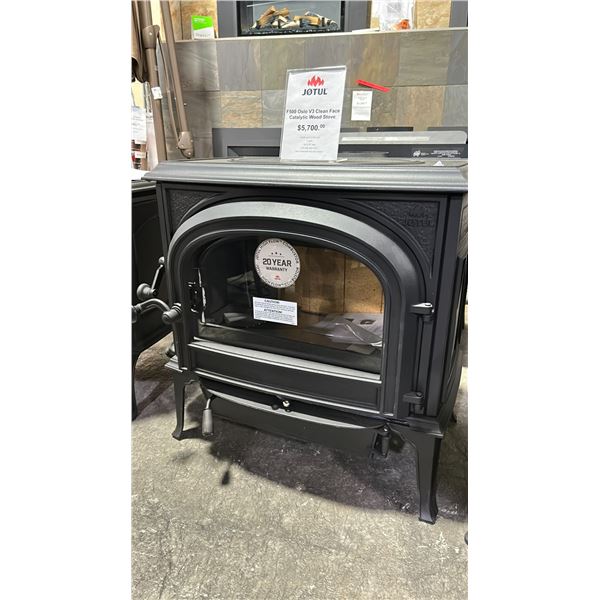 JOTUL F55 V2 CARRABASSETT WOOD STOVE. 1.3 G/H, UP TO 83,000 BTU, HEATS UP TO 2,500 SQ FT, 84%