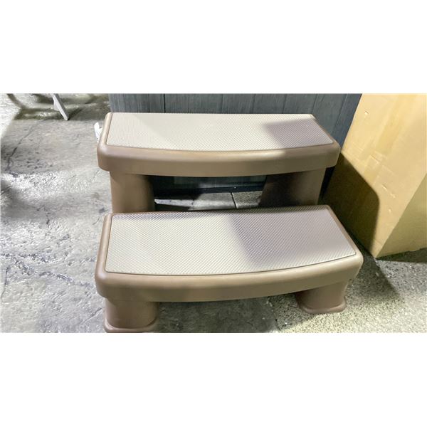 WATKINS 30"W SPA STEP SABLE COLOR MODEL 78401
