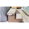 Image 2 : WATKINS 30"W SPA STEP SABLE COLOR MODEL 78401