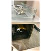 Image 3 : REGENCY PLATEAU COFFEE TABLE PROPANE FIRE TABLE. STAINLESS STEEL TOP, GLASS SURROUND AND CERAMIC