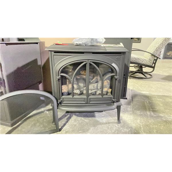 JOTUL RADIANT GAS FIREPLACE MODEL GF 500 DV IPI PORTLAND. HEATS UP TO 2,200 SQ FT, 40,000 BTU WITH