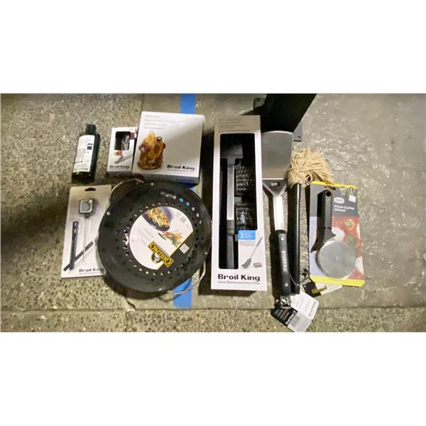 GROUP LOT BBQ ITEMS. GRILL WOK, THERMOMETER, CHICKEN ROASTER, CORKSCREW, SPATULA, CLEANING BRUSH,