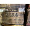 Image 2 : BROIL KING BARON 320 PRO PROPANE BBQ. NEW IN BOX NOT ASSEMBLED