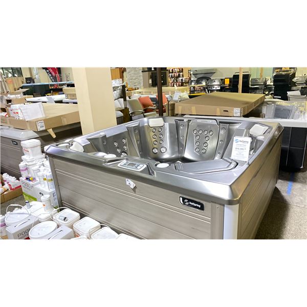 HOTSPRING PORTABLE SPAS LIMELIGHT FLASH HOT TUB. PLATINUM ACRYLIC/COASTAL GREY. WITH FRESHWATER IQ