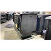 Image 3 : BLAZE KING PE32 PRINCESS WOOD STOVE. CATALYTIC STOVE, HEATS 1200-2500 SQ FT, 19" MAX LOG LENGTH, 4