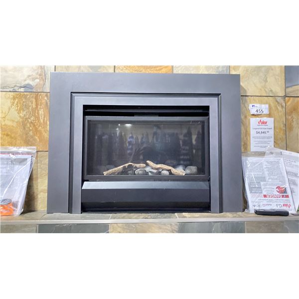 VALOR LEGEND G3 GAS INSERT AS SHOWN WITH ROCK KIT, REFLECTIVE GLASS LINER, CLEARVIEW FRONT,