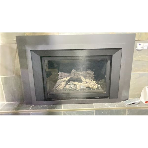 REGENCY HORIZON INSERT HR14E AS SHOWN WITH BLACK VIGNETTE FACEPLATE, REGULAR BACKING PLATE,