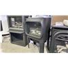 Image 3 : JOTUL GF 305 DV IPI CASTI IRON GAS STOVE AS SHOWN IN MATTE BLACK AND BEACHFIRE LOG SET. HEATS UP TO