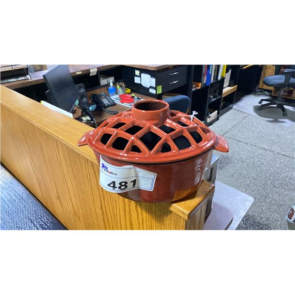 CAST IRON LATTICE STEAMER