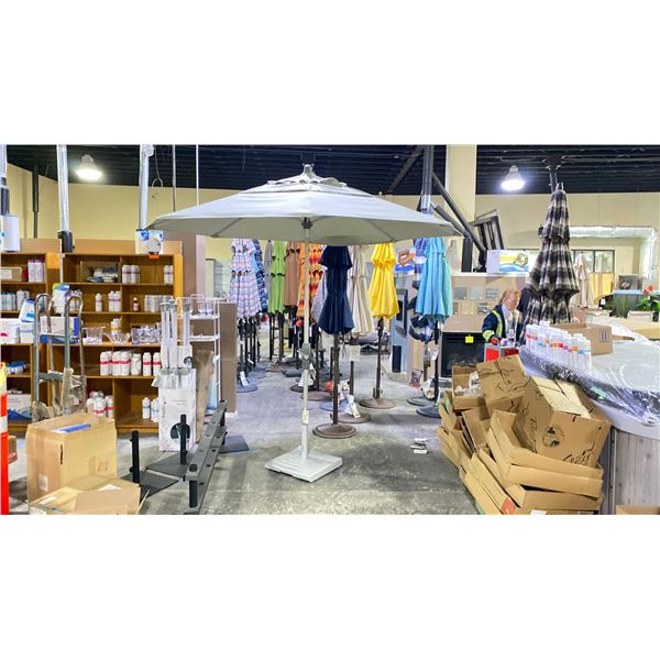 TREASURE GARDEN 9' AUTO TILT PATIO UMBRELLA WITH WEIGHTED BASE