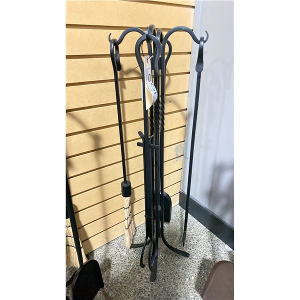 FIREPLACE TOOL SET SHEPHERD HOOK II RETAIL $323