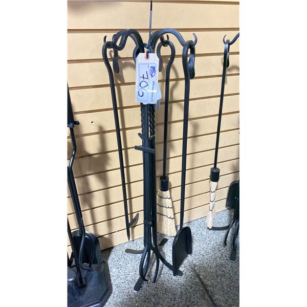 FIREPLACE TOOL SET SHEPHERD HOOK II RETAIL $323