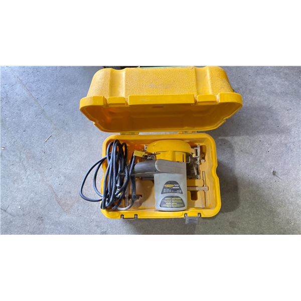 WORK HORSE TILE SAW MODEL THD250 WITH WATER ATTACHMENT
