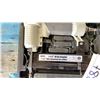 Image 2 : ROK 18 GAUGE STAPLER WITH A BOX OF 1" STAPLES