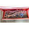 Image 5 : MASTERCRAFT RED METAL TOOLBOX WITH SCREW DRIVERS, DRILL BITS, ALLAN KEYS, WHEEL PULLER, ASST