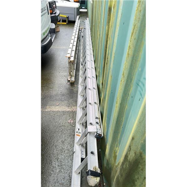 40' ALUMINUM EXTENSION LADDER MODEL AR-546-40