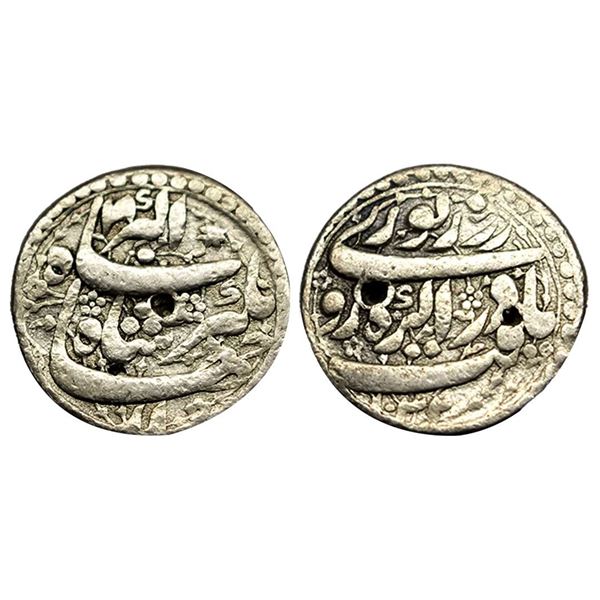 Jahangir, Silver Rupee, 11.21g, Agra Mint, Yaft couplet, reads as obv. ‘Yaft Dar Agra Ruye