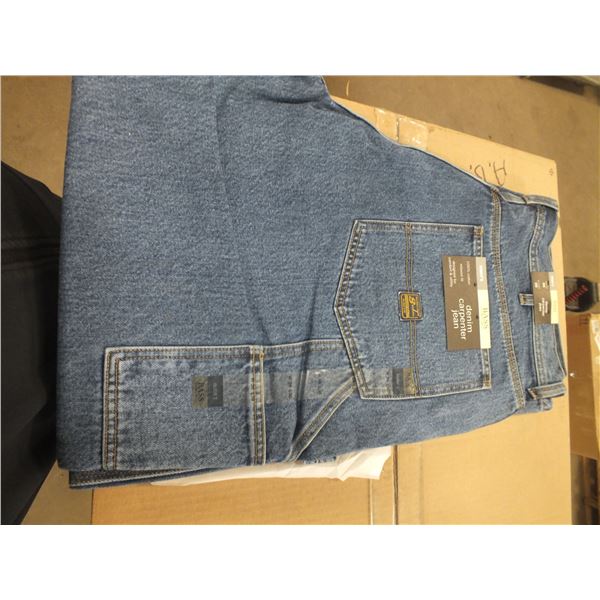 2 Pairs Of Men's Jeans