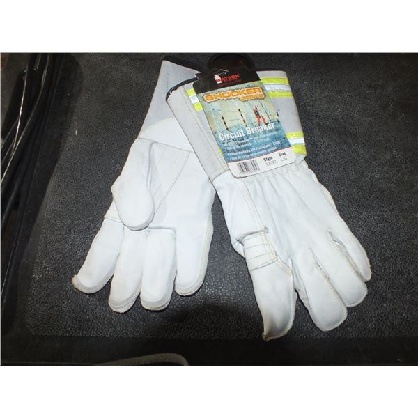 6 Pairs Of Work Gloves