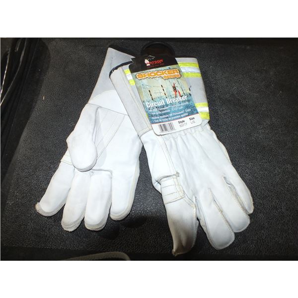 6 Pairs Of Work Gloves