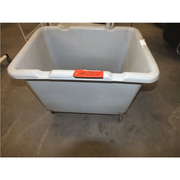 Plastic Tub On Wheels