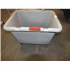 Image 1 : Plastic Tub On Wheels