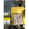 Image 4 : Vickers ? Hydraulic Pump - No Tag