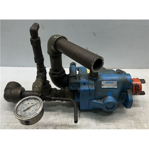 Vickers #PVB15 RSY 31 CM 11 Hydraulic Piston Pump