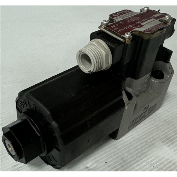 Toyo-oki #HD3-2S-BcA-03B-WYR1-605 Valve