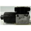 Image 4 : Toyo-oki #HD3-2S-BC-03B-WYD2-605 Valve