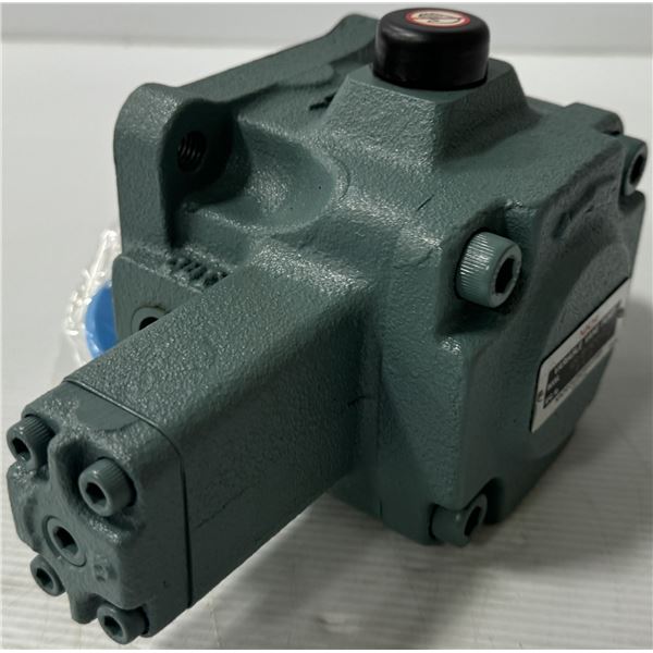 Nachi #VDR-1B-1A2-U22 Variable Vane Pump
