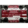 Image 4 : Toyooki Kogyo #HD3-3WBGA-03B-WYR1 Hydraulic Valve