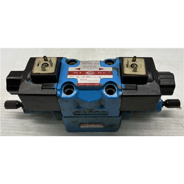 Toyooki Kogyo #5-C-0 Hytegra Valve w/ #HD3-3W-BGA-03A-WDA1T Directional Valve