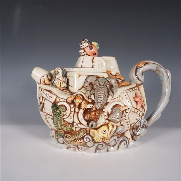 Harmony Kingdom & Cardew Design "The Crazy Cruet" Teapot
