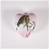 Image 1 : Elvira Porcelain Heart-Shaped Parakeets Trinket Box