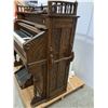 Image 11 : Thomas Co. Antique Pump Organ - As Is